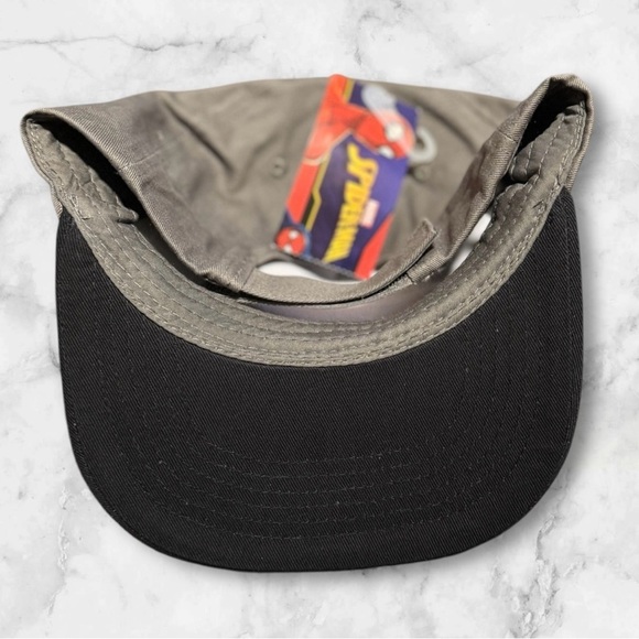🆕Spiderman “Web Head” Cap - Picture 3 of 11